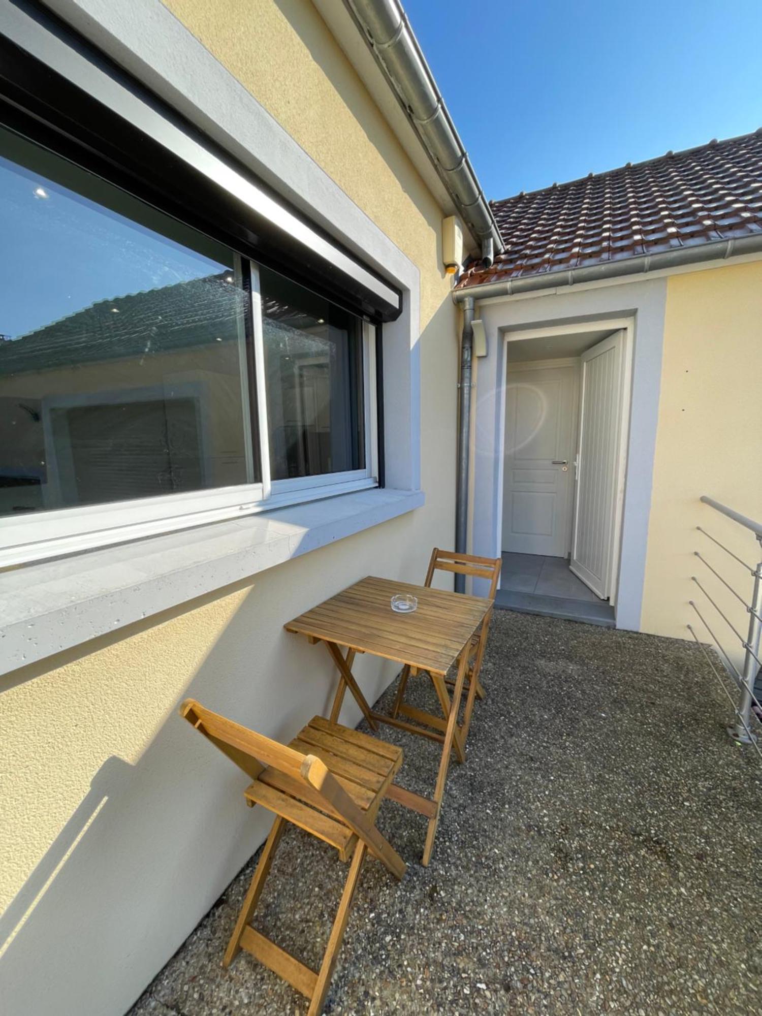 Appartement Dependance Cosy Et Paisible à Osny Extérieur photo